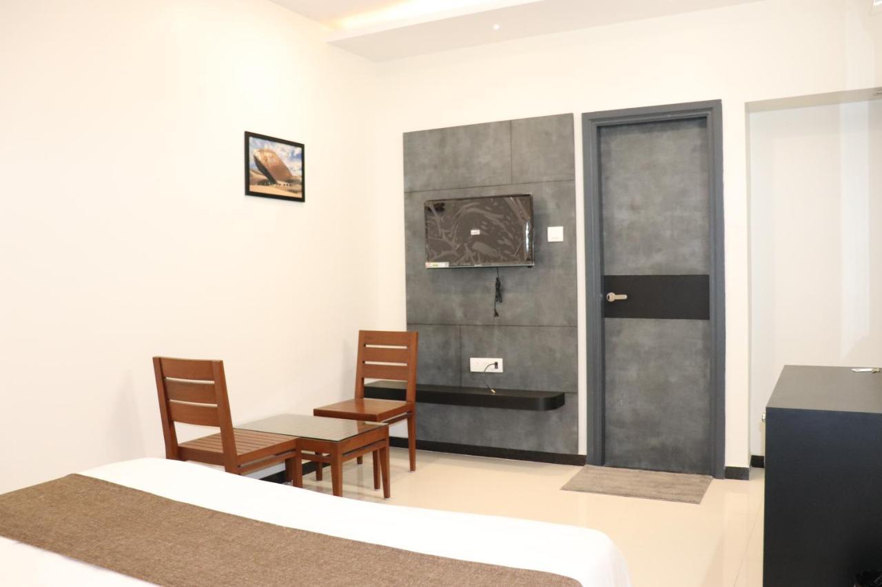 Hotel City Point Phalodi  Bagian luar foto